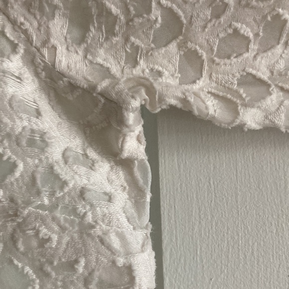 *last call* CHLOÉ STORA white snakeskin print blouse - Picture 11 of 12